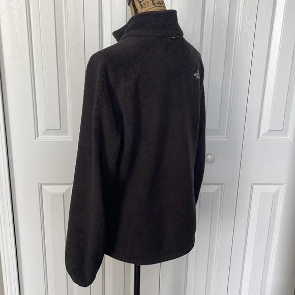 The North Face Black Fuzzy Jacket - Picture 5 of 6